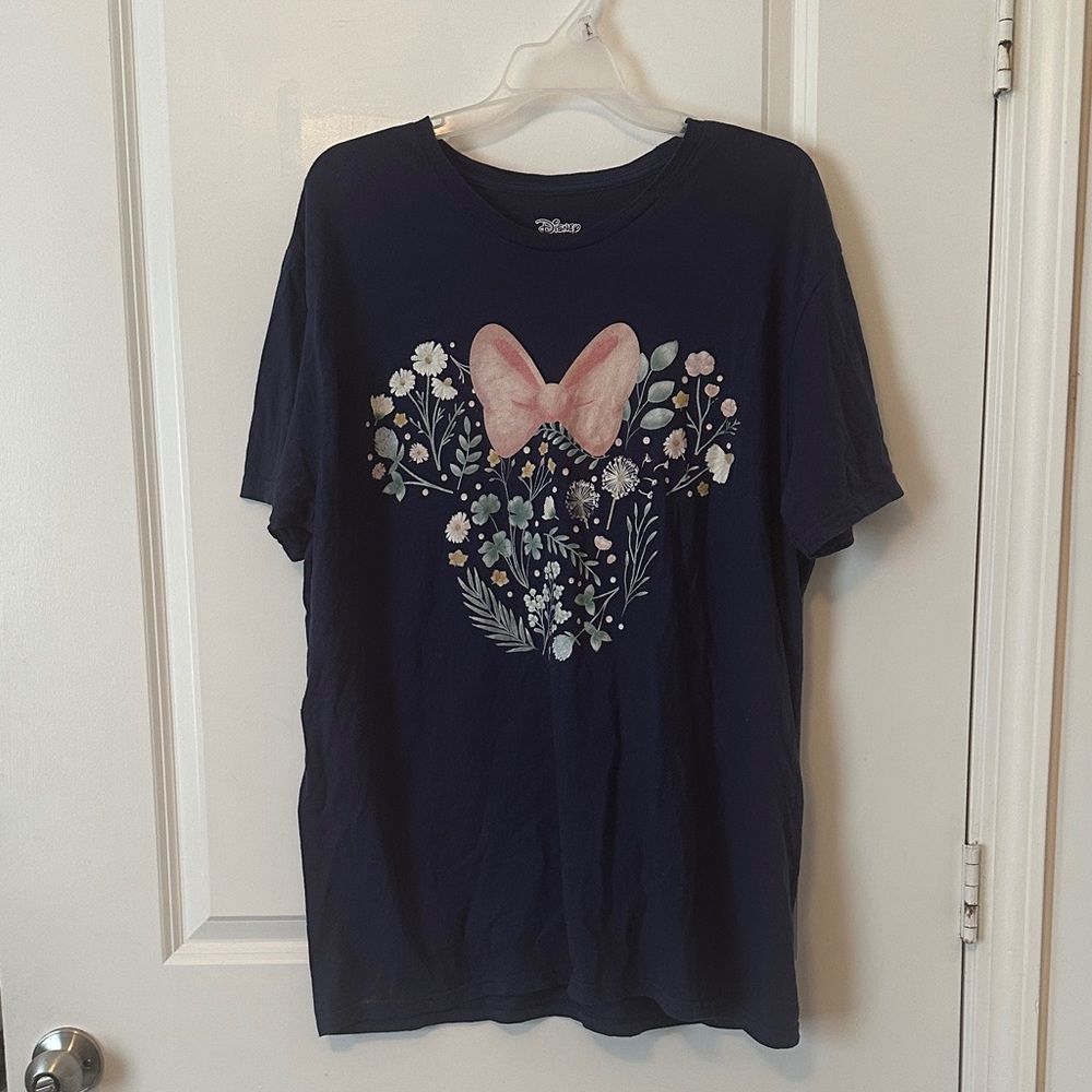 Disney Navy Blue Floral Minnie Mouse t-shirt